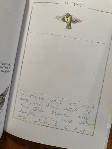 Marjolein Bastin Nature Diary Book - Picture 8 of 12