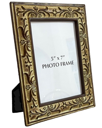 Ashley Furniture Ornate Floral Photo Frame 5” X 7” Resin - Picture 2 of 3