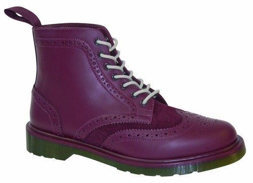vendeur doc martens