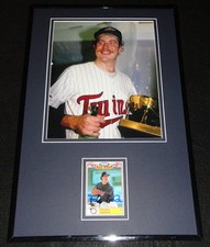 Frank Viola Signed Framed 11x17 Photo Display Twins w/ World Series Trophy