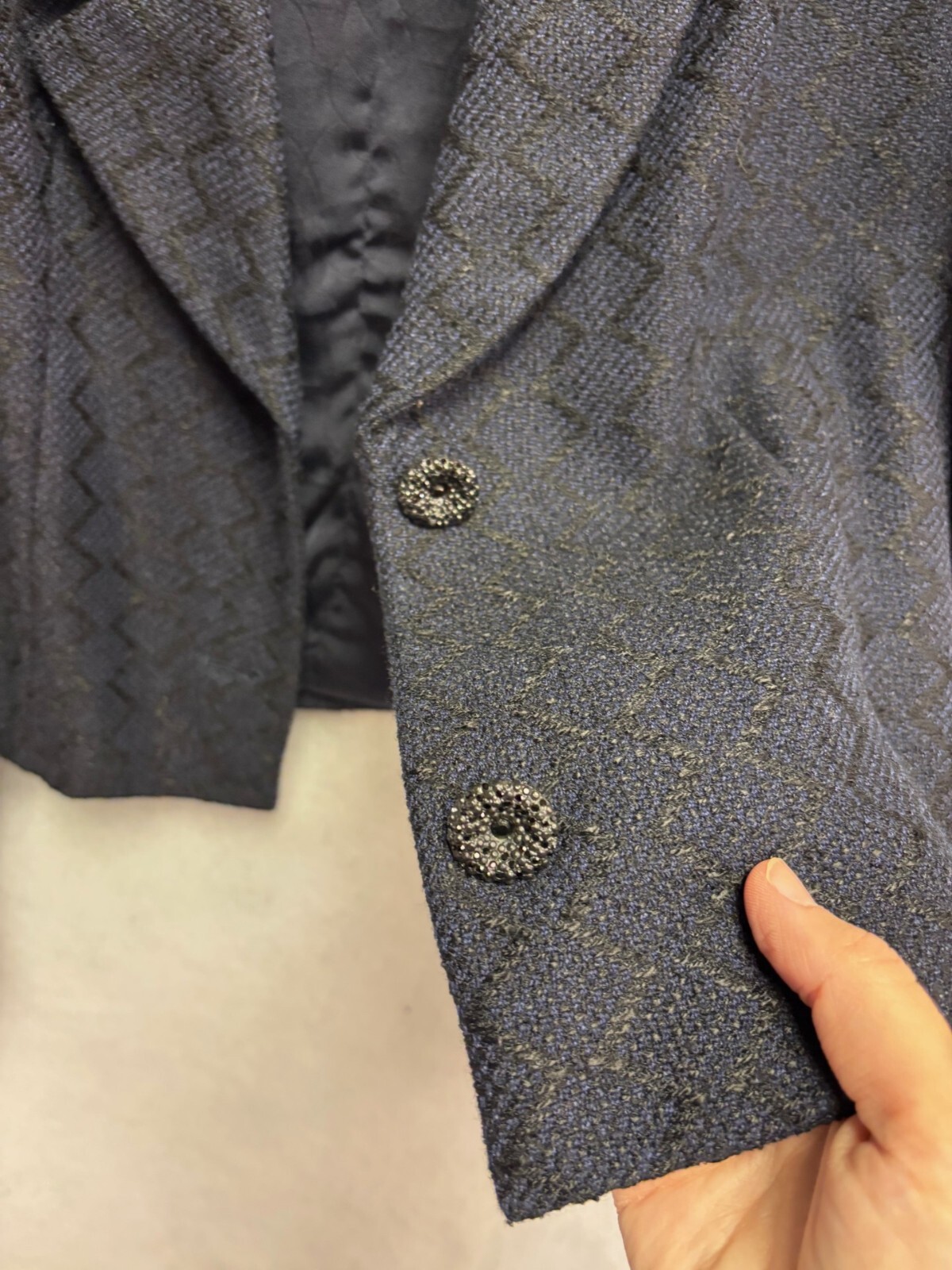 CHANEL Vintage y2K 2002 Navy & Black Basket weave Knit Blazer Jacket Bedazzled image 7