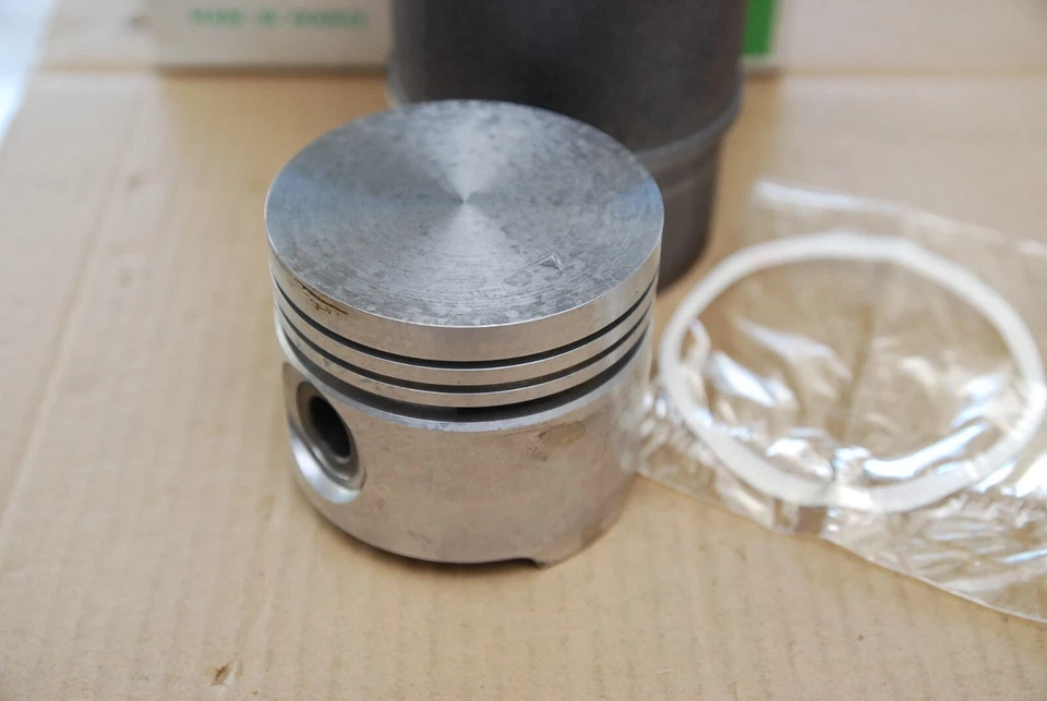 Renault 5TS R5 TS 12 TS, TR R 10 R 6 R 15 GTL 73mm pistons liners rings pins set - Image 3 of 4