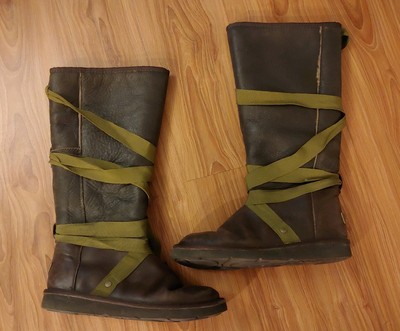 uggs that tie in the back