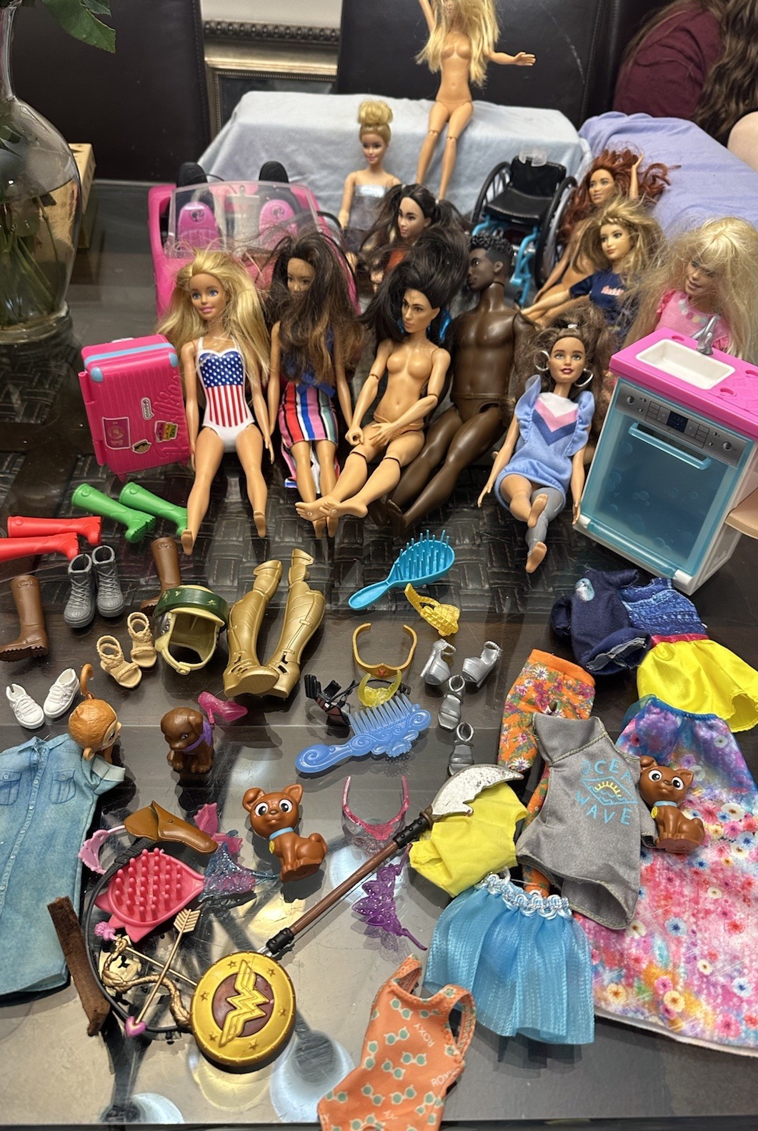 Large Barbie Princess  And Accessories Lot 10 Dolls Car