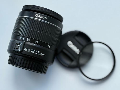 Canon EF-S 18-55mm f/3.5-5.6 III Zoom Lens + Pro Digital HD 58mm UV Filter