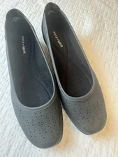 Easy Spirit. Women’s Black Slip On 8W