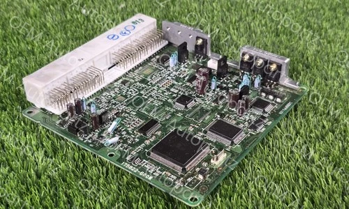 Toyota Hiace 2001-2006 2KDFTV Engine Control Module ECU OEM JDM Used 89661-26810 - Picture 11 of 15