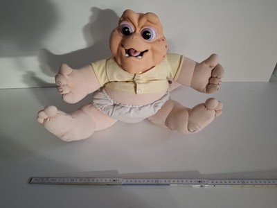 Disney Hasbro DIE DINOS BABY SINCLAIR Dinosaurs Plüsch Plush Figur fast 60cm