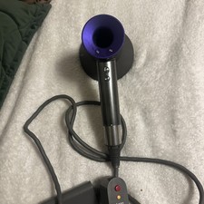 dyson supersonic hair dryer pink with 1 Attachment