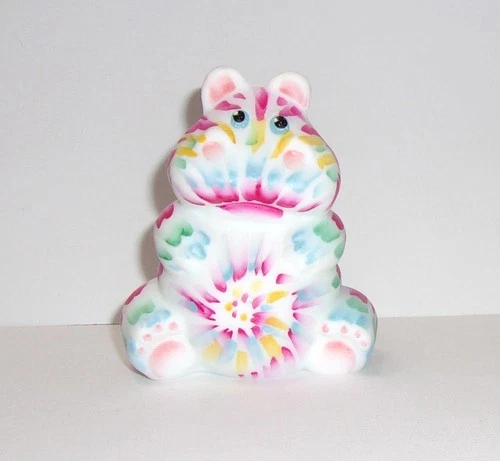 Fenton Glass Tie Dye Tye Dye Colorful Hippo Figurine Ltd Ed #8/100 JK Spindler