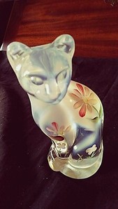 FENTON FRENCH OPALESCENT HAND PAINTED FLOWERS STYLIZED CAT 5