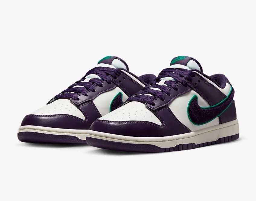 🔥Nike Dunk Low: Chenille Swoosh/Grand Purple (DQ7683-100