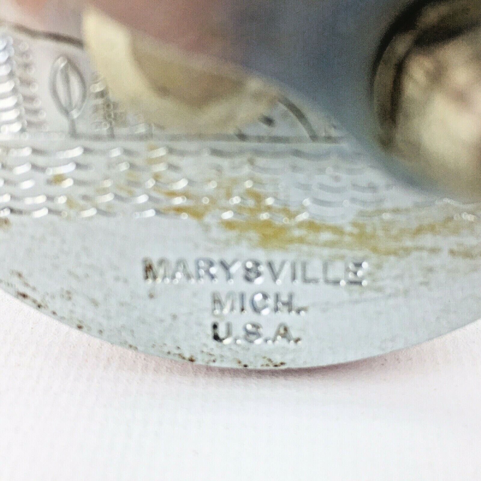 VINTAGE GREAT LAKES PRODUCTS BAIT CASTING ENGRAVED FISHING REEL w/ CORK #R30