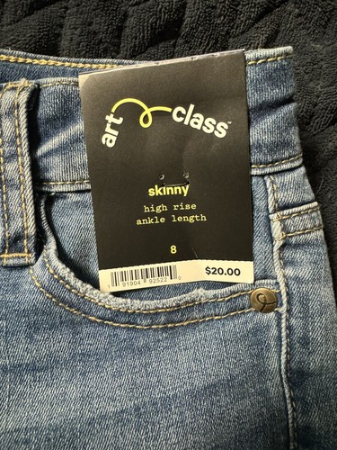 Girls High Rise Skinny Jeans! Size 8, New With Tags! Distressed! Art Class brand - Picture 2 of 5