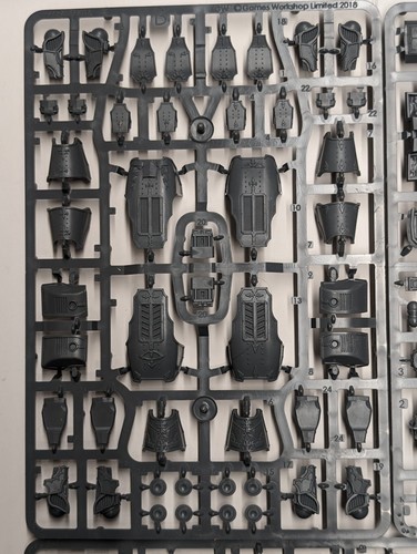 Warhound Titans Ursus Claws and Melta Lances, Legions Imperialis Titanicus GW - Imagen 3 de 5