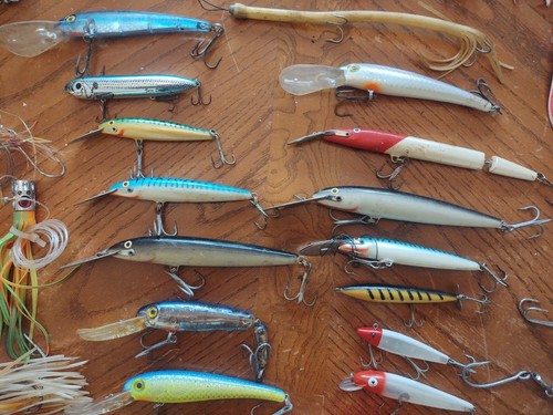 Ancien leurre thon/billfish pêche en eau salée (lot de 40 leurres) - Photo 4/8