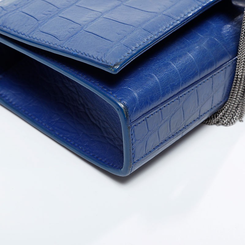 YVES SAINT LAURENT Kate Mini Borsa a tracolla in pelle goffrata con catena blu...