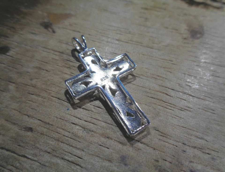 COLGANTE CRUZ PERGAMINO PLUMERIA HAWAIANA PLATA 925 CHAPADO EN ORO ROSA 2 TONOS 23 MM Foto 3 de 3