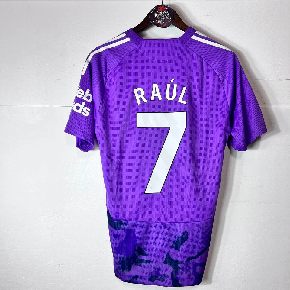 Raul Jimenez Fulham Jerseys 24-25 - Image 3 of 4