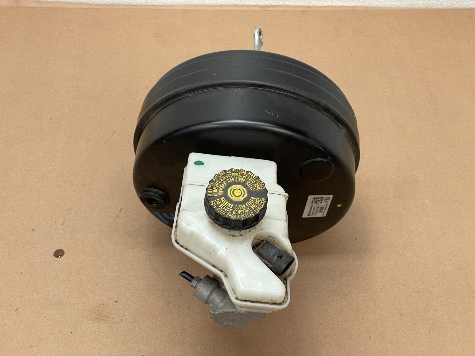 17 18 Maserati Levante Power Brake Booster Master Cylinder Reservoir 1442 OEM