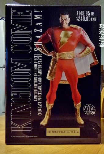 Shazam! Kingdom Come "World's Mightiest Mortal" 9 1/2"Statue #680/1500 DC Direct - Picture 9 of 10