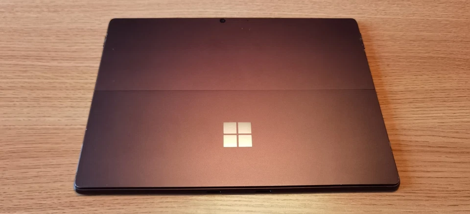 Microsoft Surface Pro 8 I7 11th Gen - Image 2 of 4