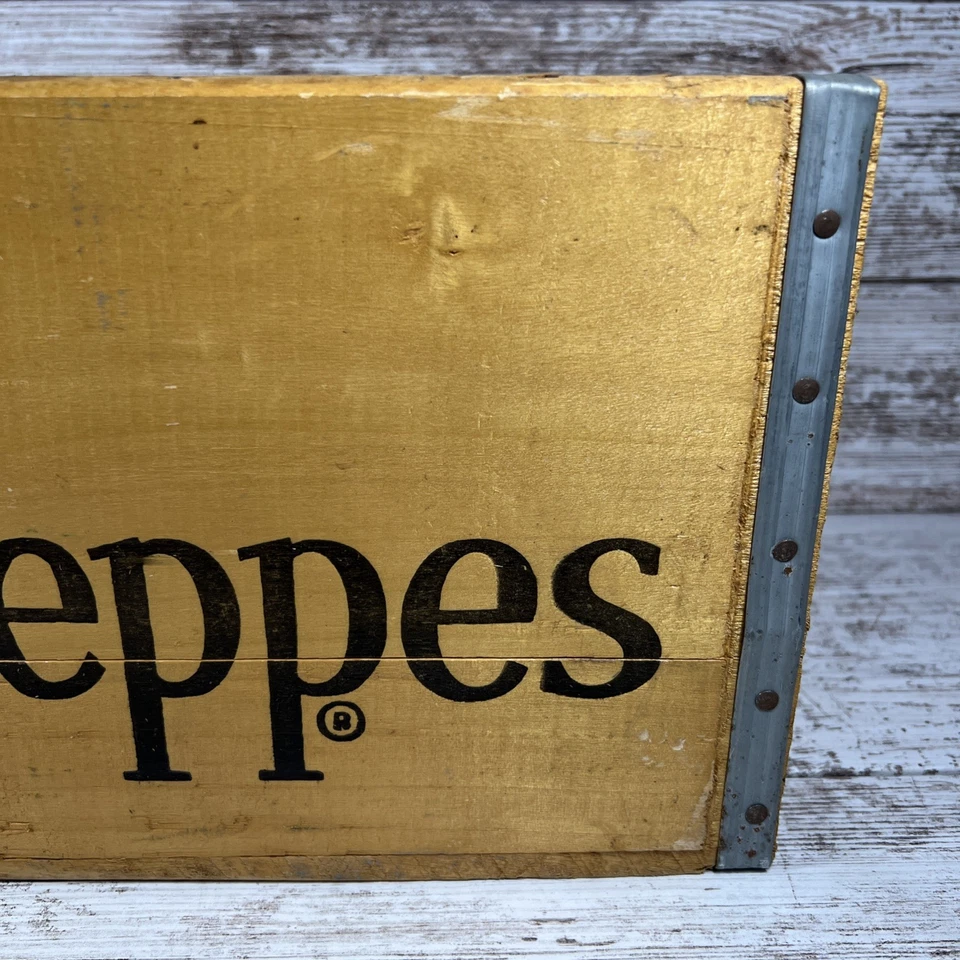 Caja publicitaria de madera Schweppes Soda Pop rara de colección Foto 4 de 4