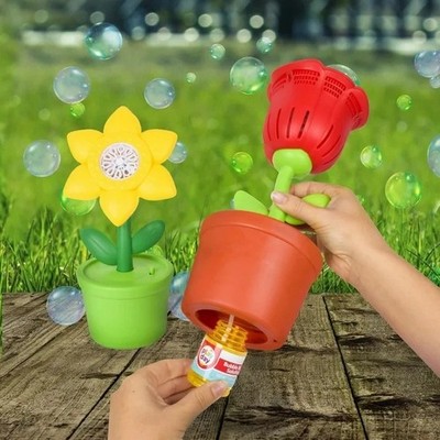 Play Day, Bubble Flowers Rose Bubble Blowing Toy, 2 Fluid Ounces Bubble Solution