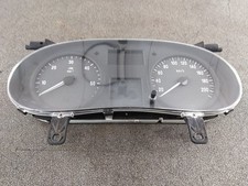 Compteur Opel VIVARO