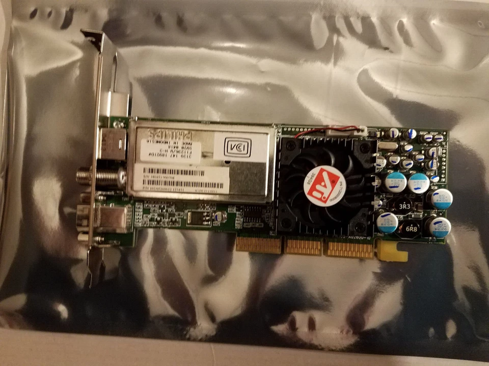 ATI Radeon ALL IN WONDER AIW 9000 PRO 64MB DDR AGP TV Tuner Video Card - Image 2 of 4