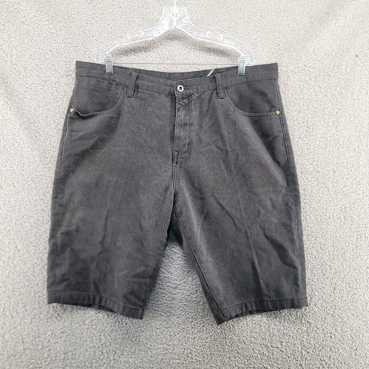 SEAN JOHN Jean Shorts Black Denim Mens Size 42 100% Cotton