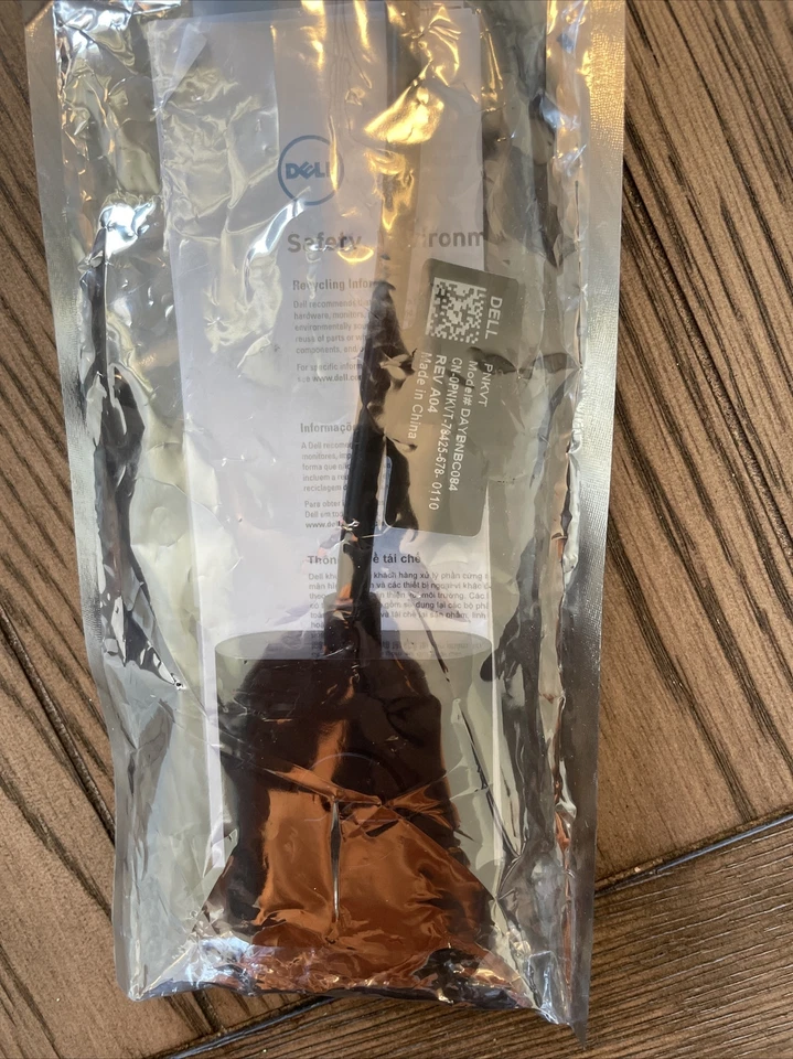 Dell Mini DisplayPort to VGA Display Adapter PNKVT DAYBNBC084 - Image 2 of 3