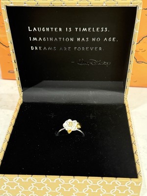 Disney Club 33 Magnolia Flower Ring 2025 Spring Collection Size 7 Disneyland NEW