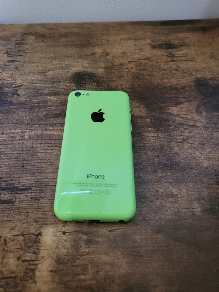 Apple iPhone 5c 16GB Green A1507 GSM Smartphone Good Working Locked. 40 - Image 2 of 4