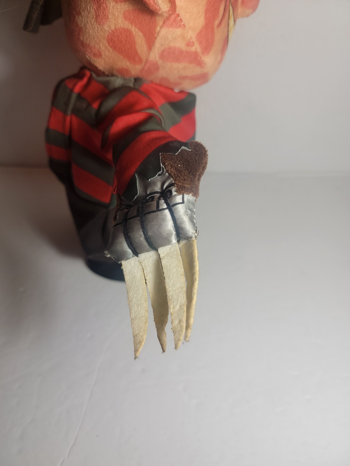 Freddy Krueger Walking Talking Plush Doll Animated Nightmare On Elm