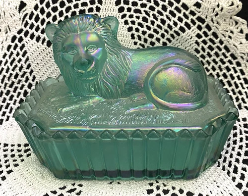 Fenton Green Carnival Stretch Glass Lion on Nest Trinket Dish (1994)