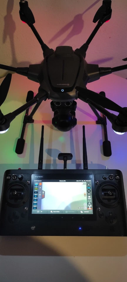 YUNEEC Typhoon H Pro Hexakopter (CGO3 plus Kamera 12 MP, 4K UHD Videofunktion, - Bild 2 von 4