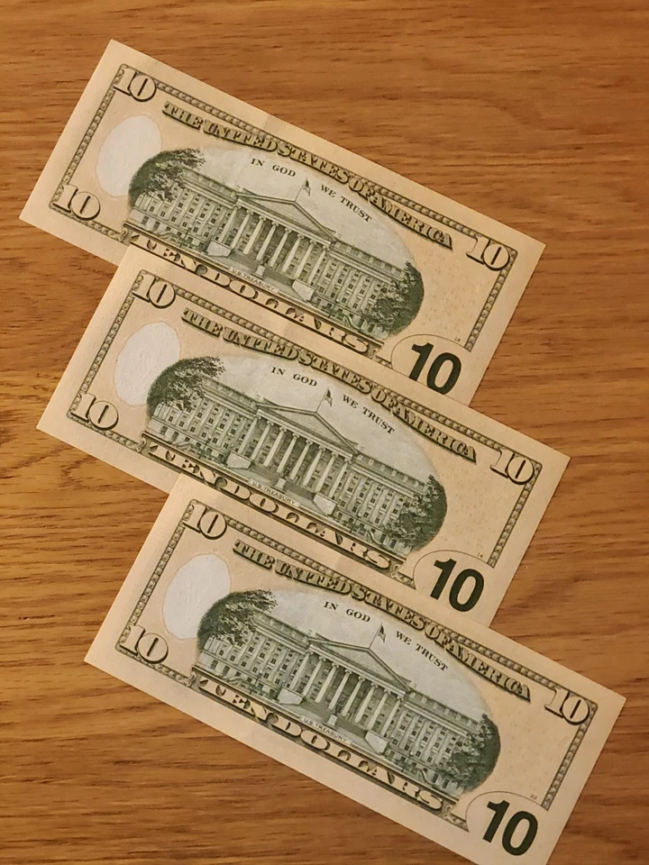 2004 A $10 BOSTON STAR NOTE LOT (3) UNC/GEM # GA00507142*-GA00507144* 00 START - Image 2 of 4