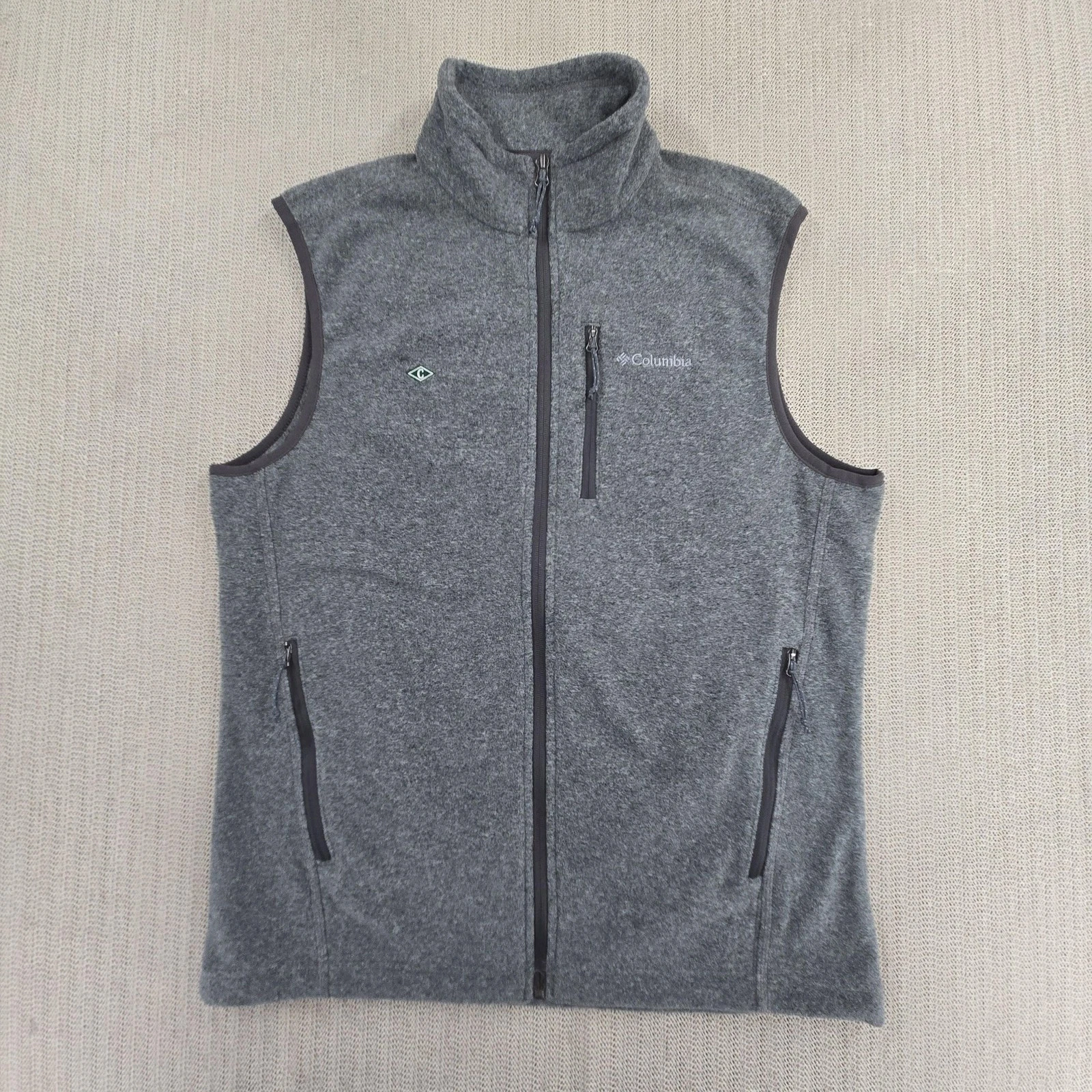 Columbia Vest Mens Medium Gray Fleece Full Zip Zip Pockets Hiking Outdoor Travel