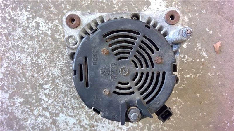 93 94 95 96 97 98 99 00 01 02 GOLF EXCEPT GTI Alternator Foto 3 de 4