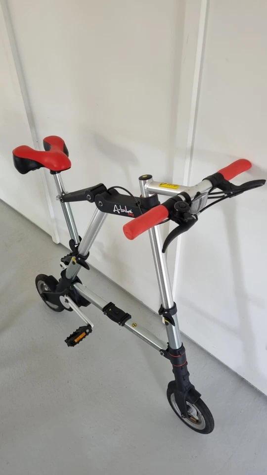 Original Sinclair Folding Bike | A-Bike City 🚲 imported from the UK - image 3 of 4