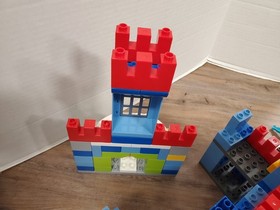 LEGO DUPLO Big Royal Castle 10577  Knight Horse Sword Cannon 99.9% Complete