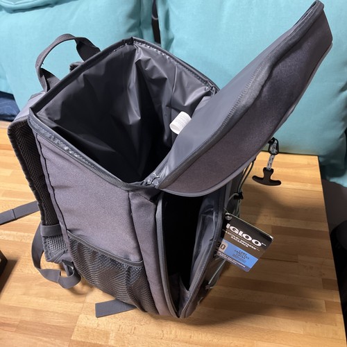 Igloo 30-Can MaxCold Voyager Cooler Backpack -Gray-Brand New - Picture 3 of 8