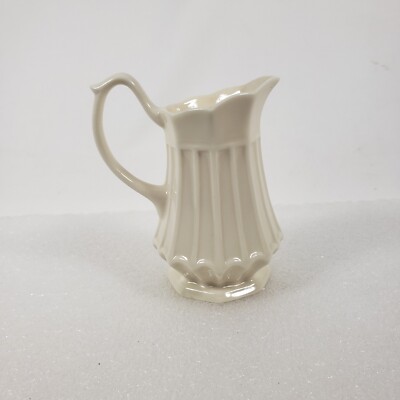 Two's Company Thatcham Creamware Colonial Creamer