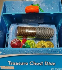 Treasure chest dive set 27 PIECES 6+ NEW!!!!!!