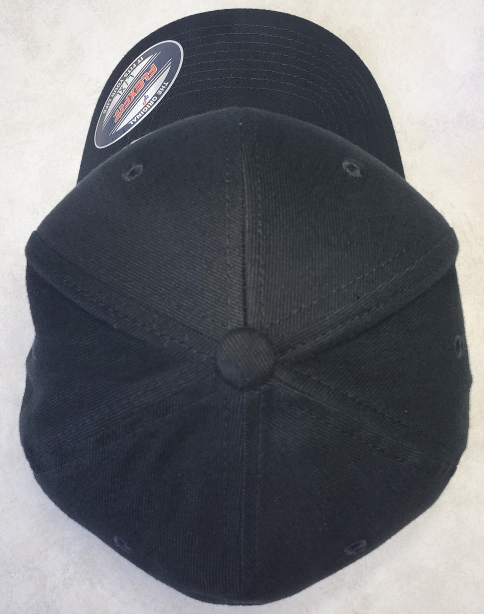 FKキャップ CASE IH Agriculture Patch Flexfit 6377 Brushed Twill /Black
