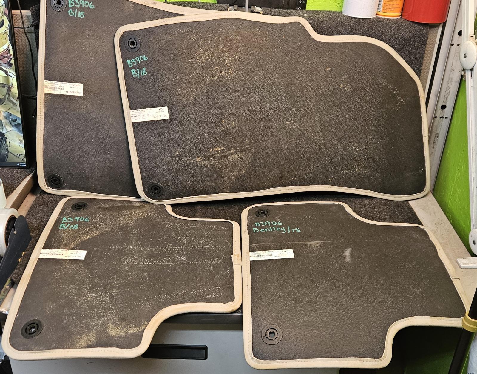 2019 BENTLEY BENTAYGA  INTERIOR FLOOR CARPET MATS SET  B3906
