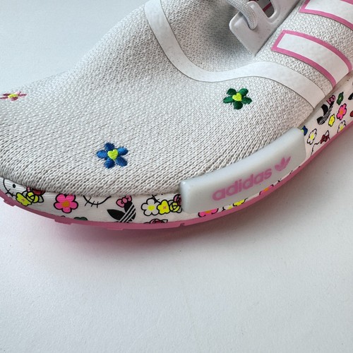 Adidas NMD R1 Hello Kitty Limited Edition Running Shoes IE8289 Womens Size 7 US - Picture 5 of 7