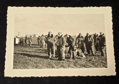 LUFTWAFFE PILOTS w FLIGHT HELMETS SUITS  German Wartime Military photo WWII WW2