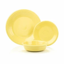 Fiesta® 12-Piece Classic Dinnerware Set | Sunflower